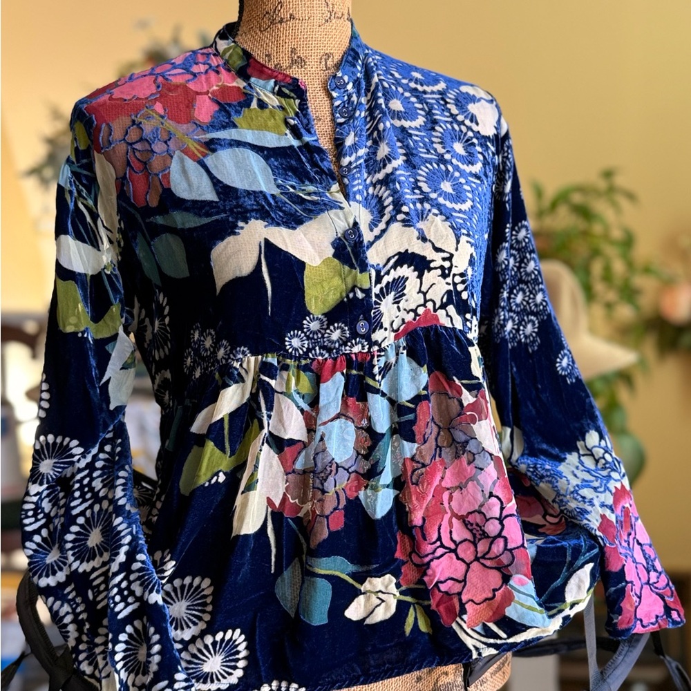 Johnny Was Cobalt Blue w/ Floral Velvet Jacket
